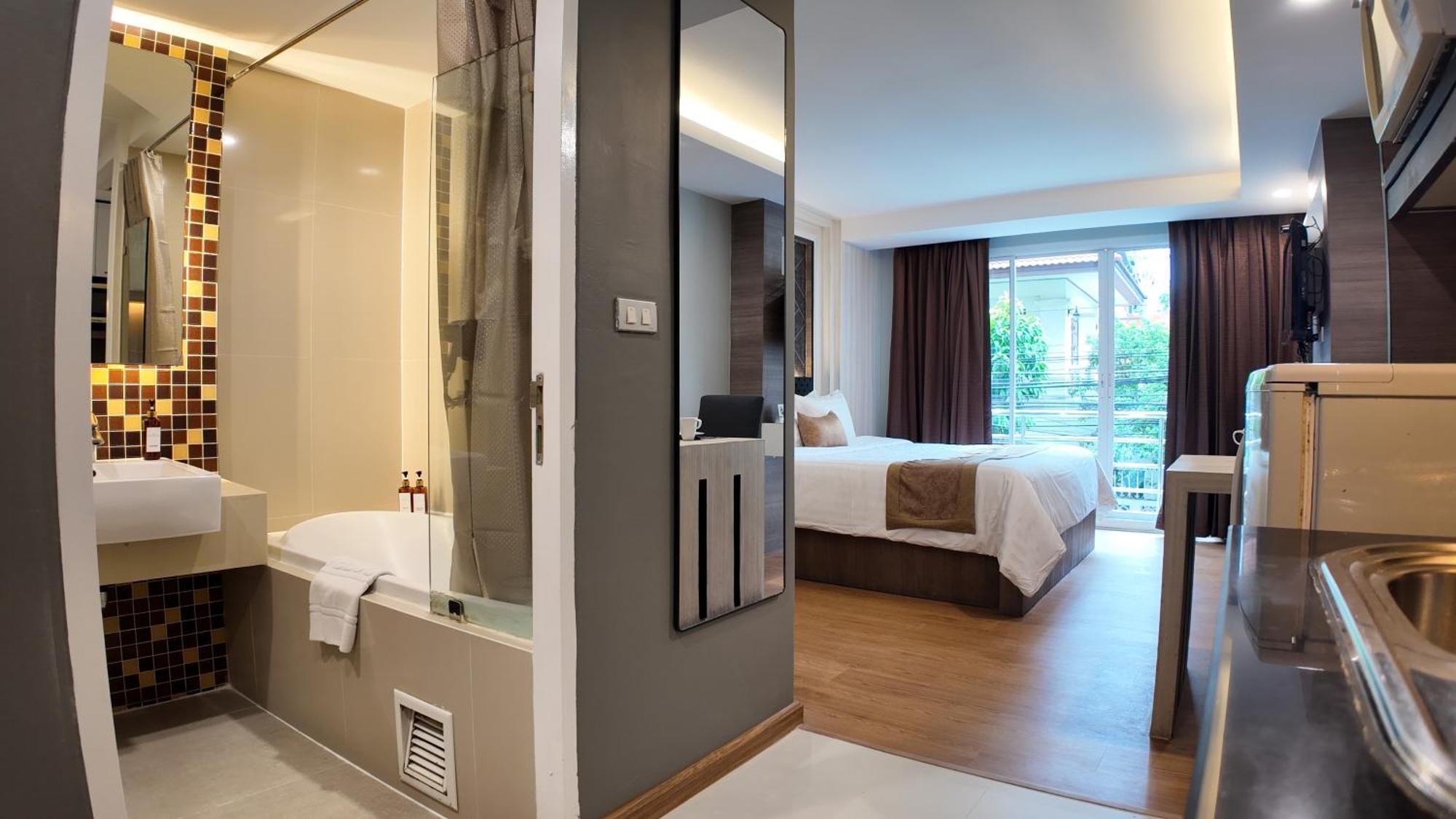 Aspira Suites Sukhumvit 20 Бангкок Экстерьер фото